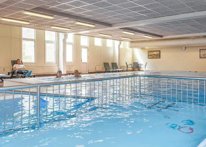 4 Person On A In Apartament *